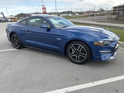 2022 ford mustang in saint louis, missouri
