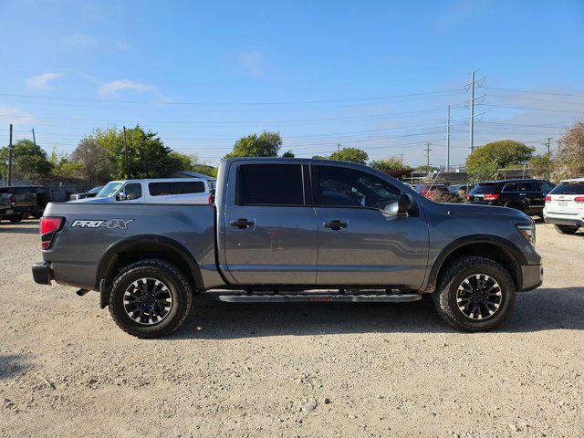 2021 nissan titan pro-4x