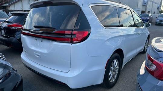2022 Chrysler Pacifica