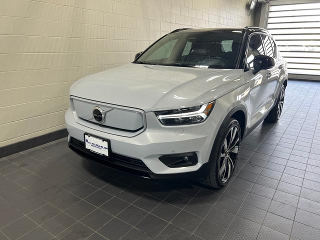2021 volvo xc40 recharge pure electric p8