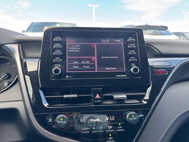 2024 toyota camry se