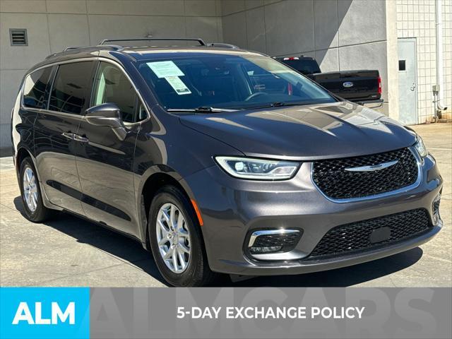 2022 chrysler pacifica touring l