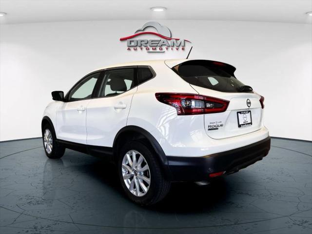 2022 nissan rogue sport s