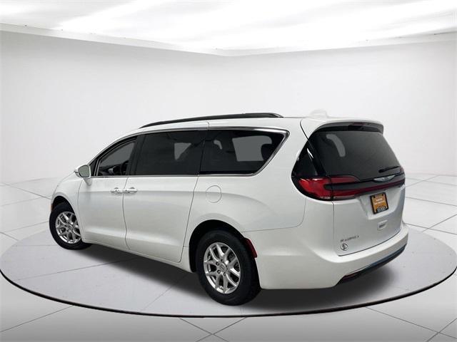 2022 chrysler pacifica touring l