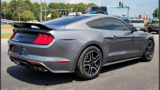 2021 ford mustang gt