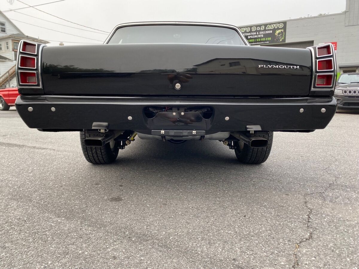 1968 plymouth valiant 5.9 coupe black rwd automatic