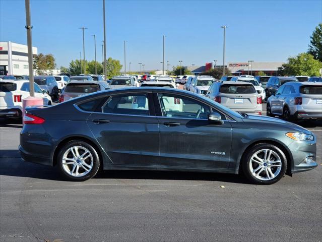 2016 ford fusion hybrid se