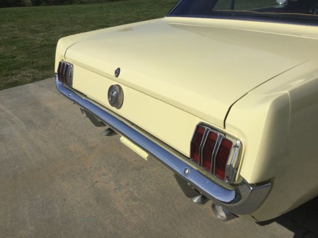 1966 ford mustang coupe factory ac and bench seat
