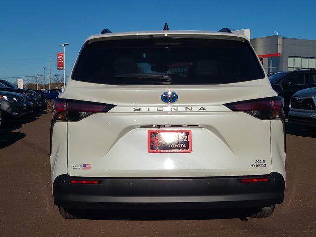 2021 toyota sienna xle 8 passenger