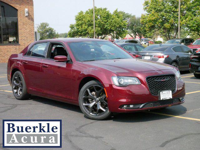 2023 chrysler 300 s