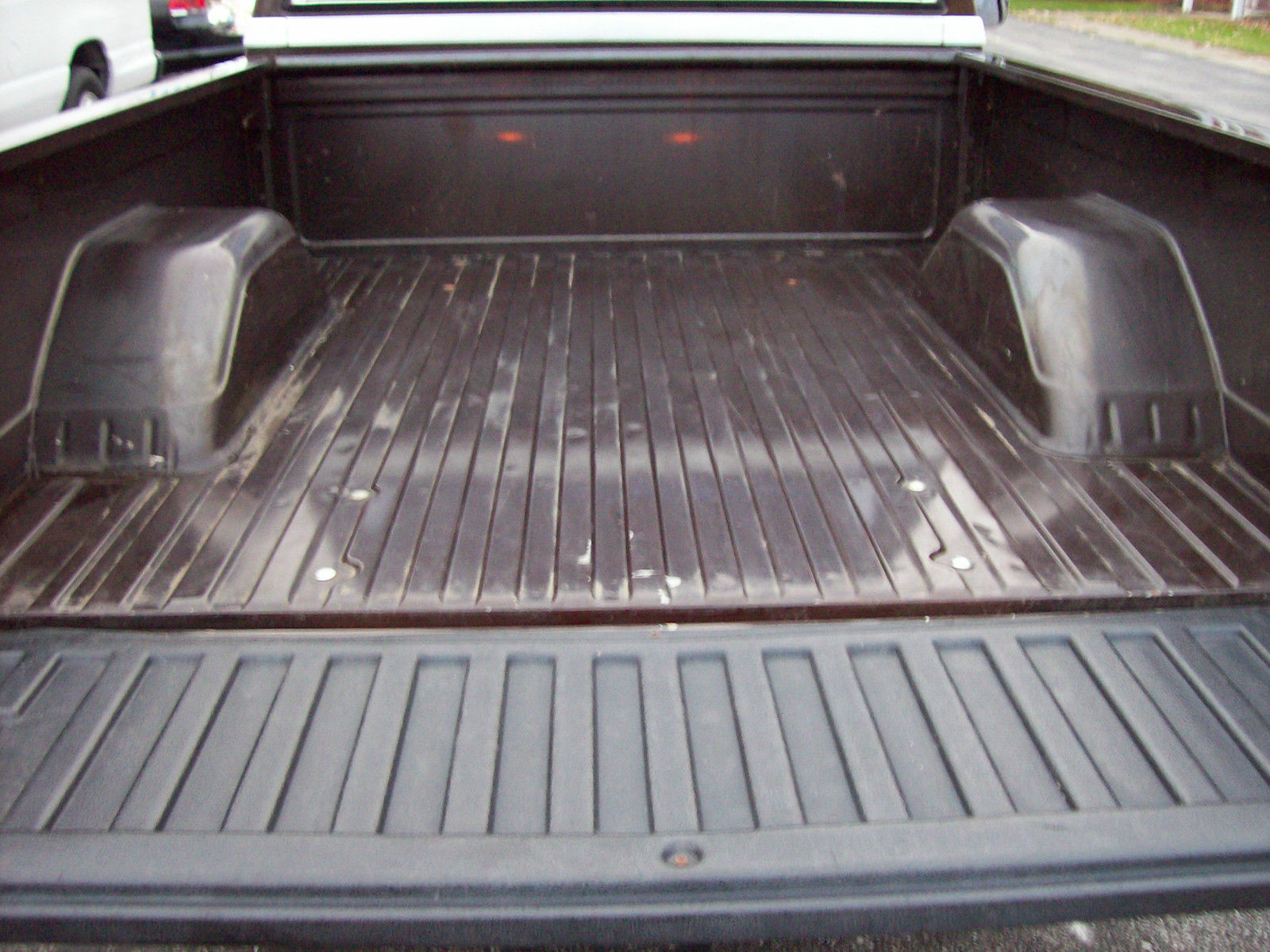 1985 chevrolet c10 silverado standard cab pickup 2-door 5.7l