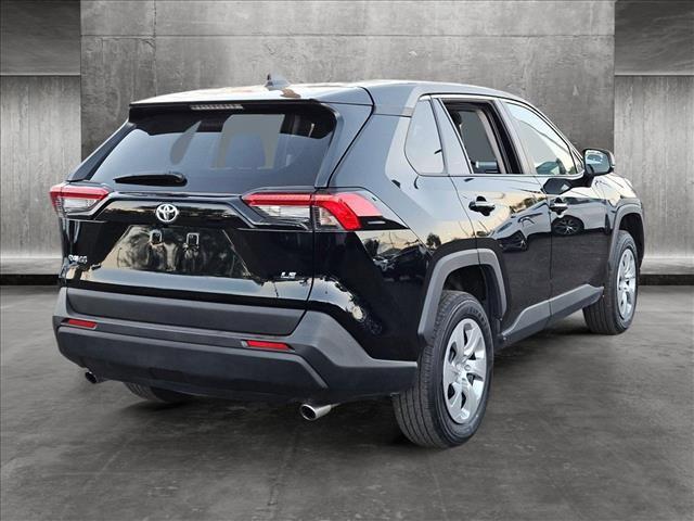 2023 toyota rav4 le