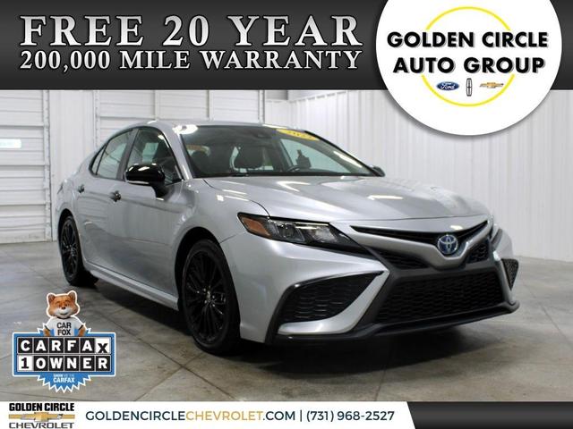 2022 toyota camry hybrid nightshade