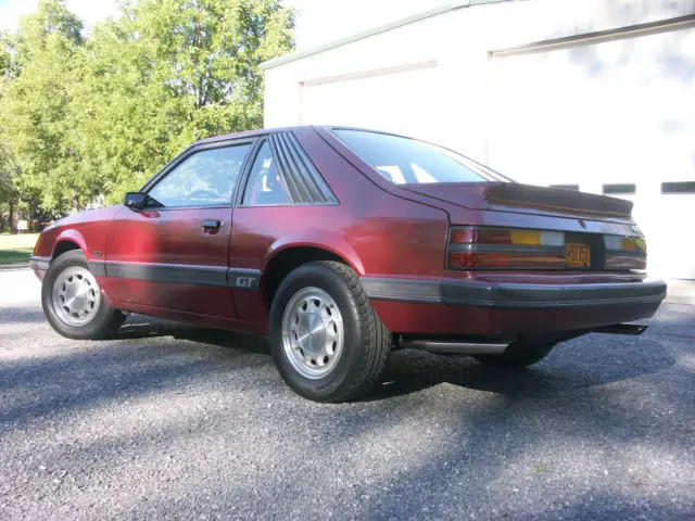 02nd owner, tenn car, ford serviced...needs nothing