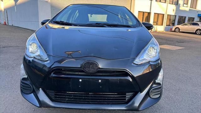2016 toyota prius c two