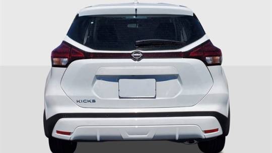 2024 Nissan Kicks