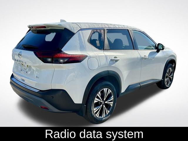 2021 nissan rogue sv
