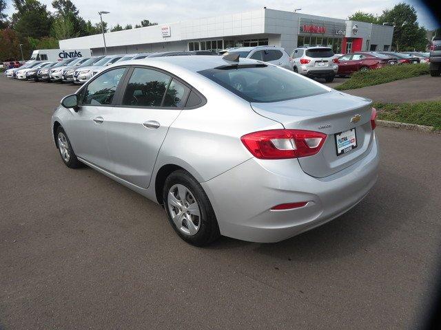 used 2016 chevrolet cruze ls sedan eugene, or 97401 for sale in college crest, oregon