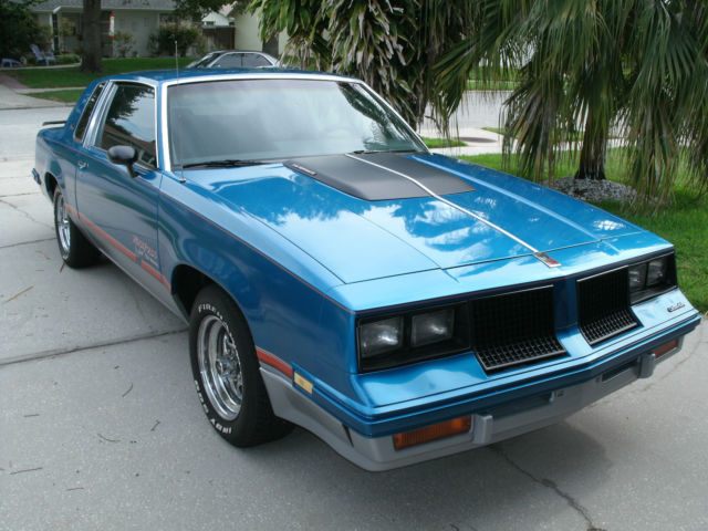 1983 oldsmobile cutlass hurst anniversary edition
