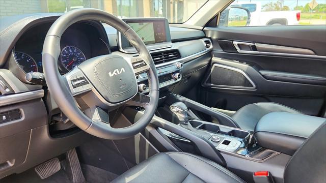 2022 kia telluride s