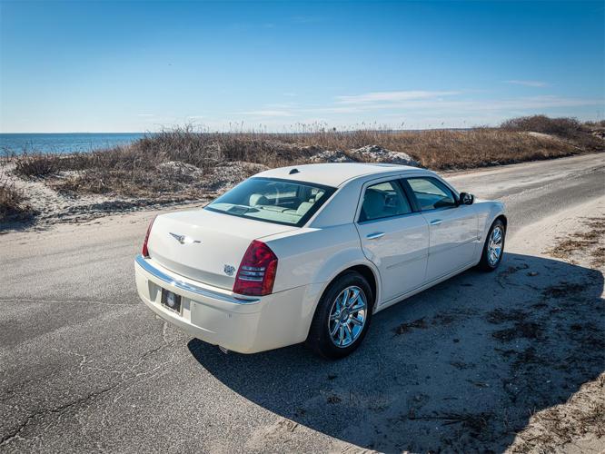 2005 chrysler 300c in stratford, connecticut