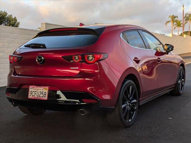 2022 mazda mazda3 fwd w/premium package