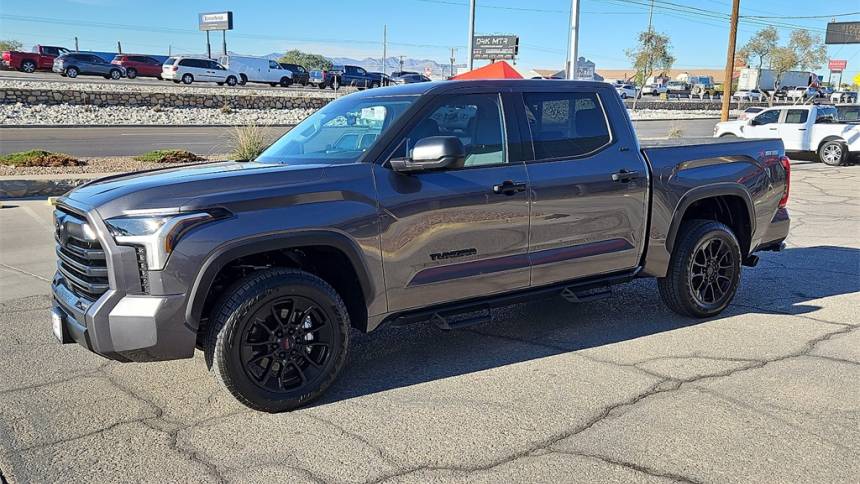 2023 toyota tundra sr5