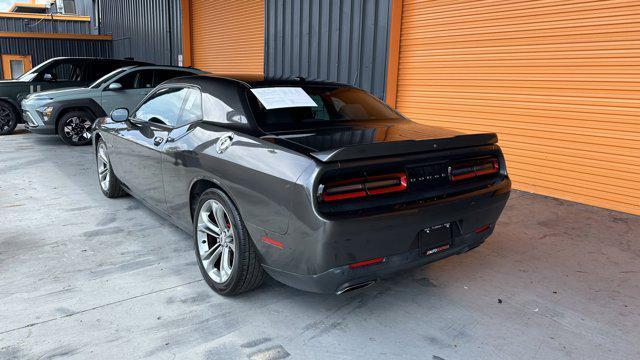 2020 dodge challenger r/t