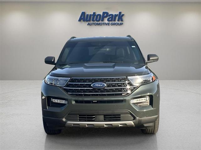 2023 ford explorer xlt