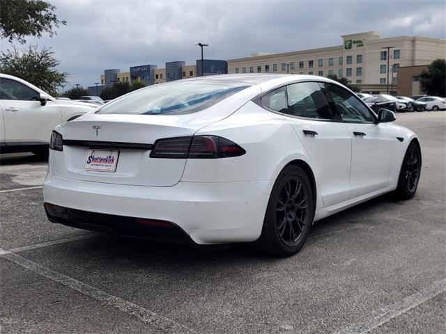 2022 tesla model s base
