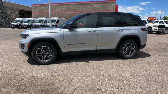 2024 Jeep Grand Cherokee
