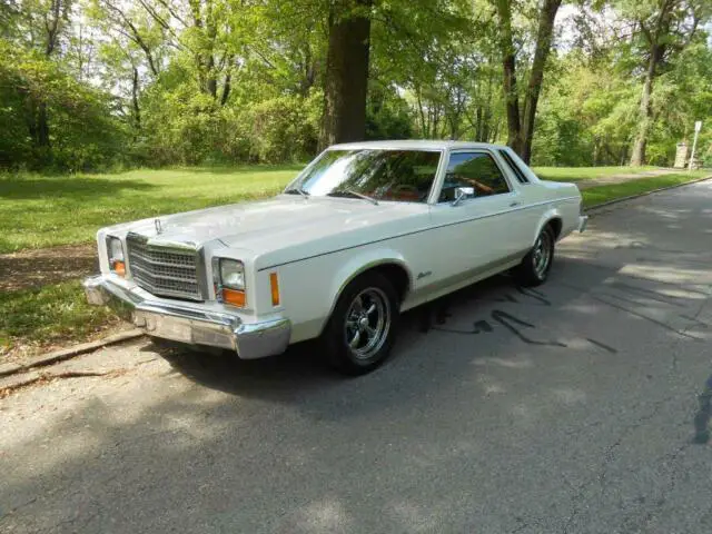 1978 ford granada 86621 miles white 0 manual