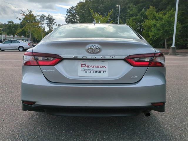 2023 toyota camry le