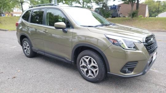 2024 subaru forester premium