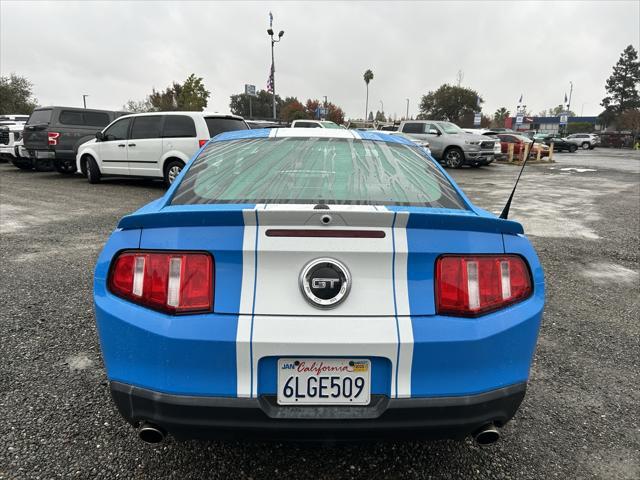 2010 ford mustang gt premium