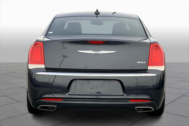 2018 chrysler 300 limited