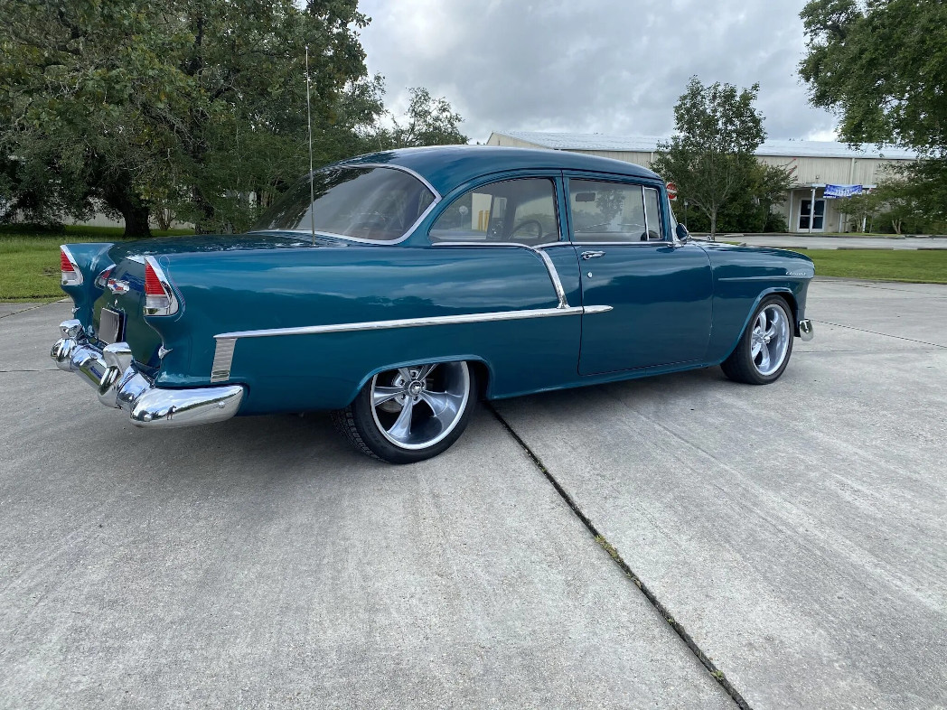 chevrolet 210