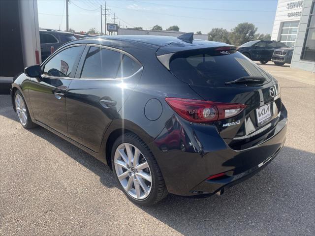 2017 mazda mazda3 grand touring