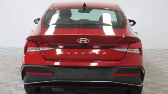 2024 Hyundai Elantra