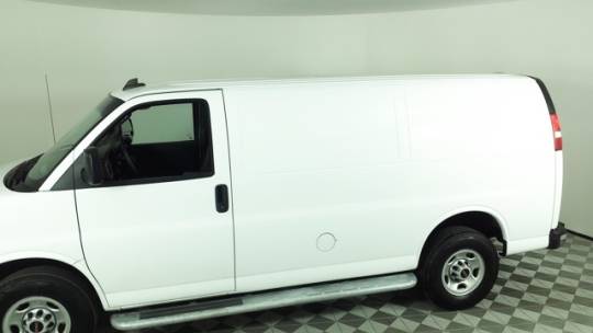 2022 GMC Savana