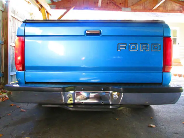 1992 ford f-150 xlt flare-side standard cab pickup 2-door 5.0l