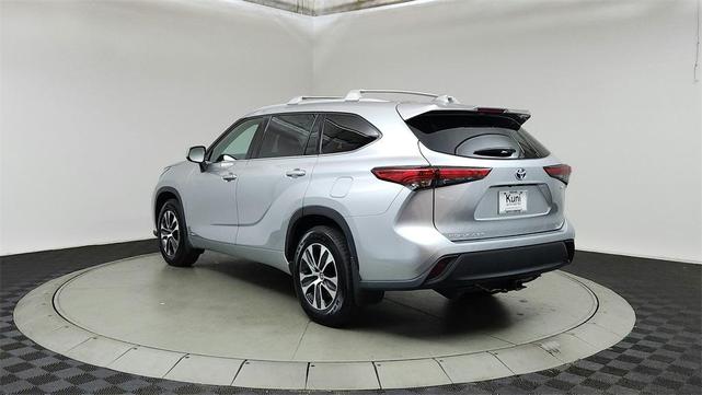 2022 toyota highlander hybrid