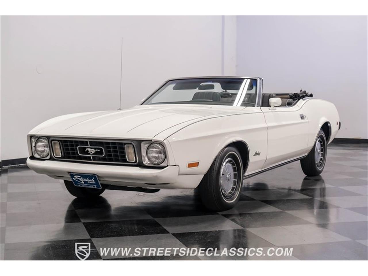 1973 ford mustang