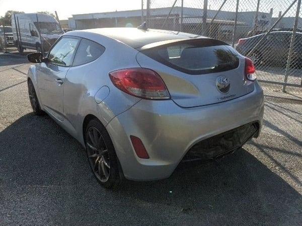 2017 hyundai veloster in chicago, illinois