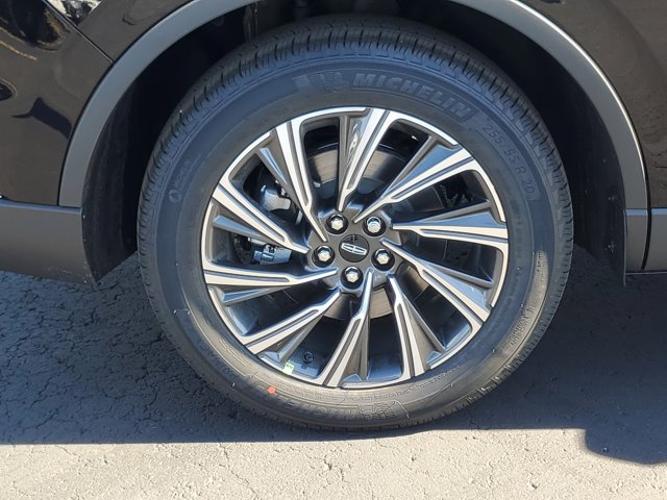 new 2025 lincoln aviator premiere