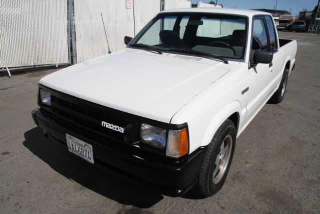 1990 mazda b2200 5-speed manual 4 cylinder no reserve