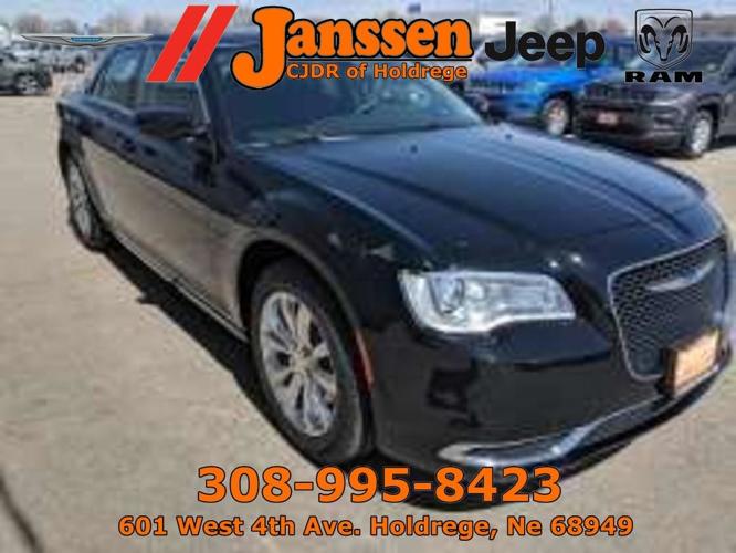 used 2018 chrysler 300 touring awd holdrege, ne 68949 for sale in holdrege, nebraska