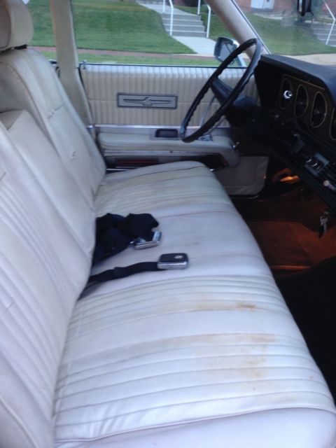 1969 classic ford thunderbird 4-door landau