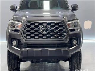 2022 Toyota Tacoma trd off-road