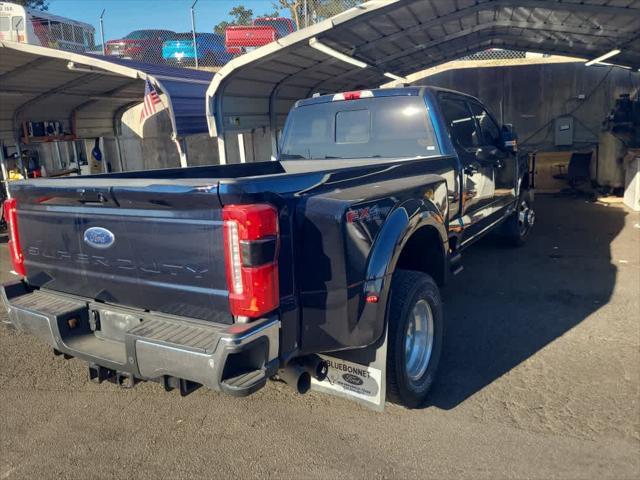 2023 ford f-350 lariat